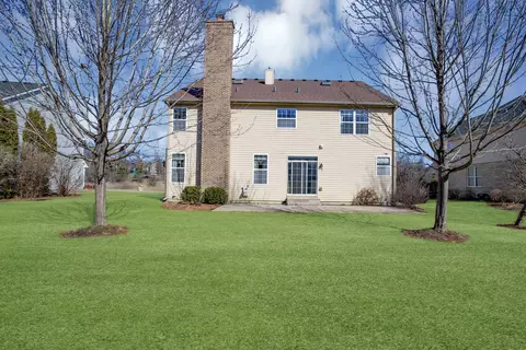 Exterior - 617 Olive Pkwy, Bartlett, IL 60103 photo 4 of 7
