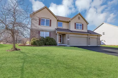Exterior - 617 Olive Pkwy, Bartlett, IL 60103 photo 3 of 7
