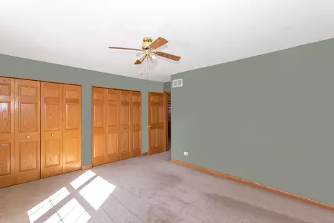 Bedroom - 617 Olive Pkwy, Bartlett, IL 60103 photo 4 of 9
