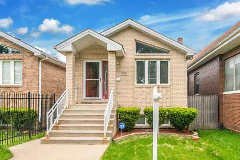 2021 N Nagle Ave, Chicago, IL 60707