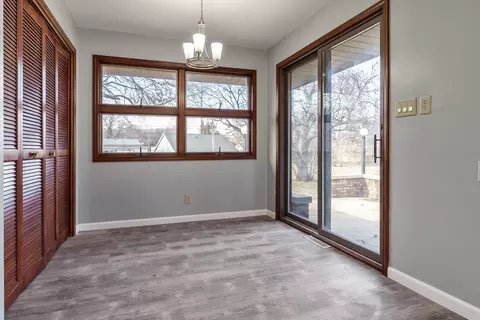 Other - 1430 Winter Dr, Freeport, IL 61032 photo 5 of 10