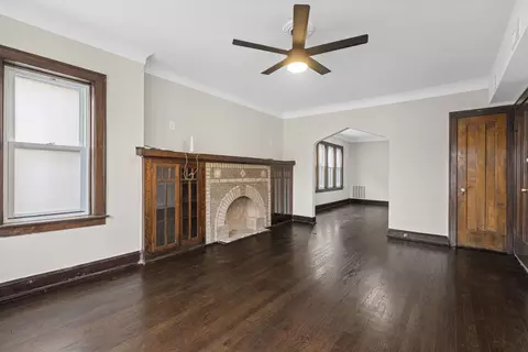 Living - 711 E 90th St, Chicago, IL 60619 photo 2 of 2