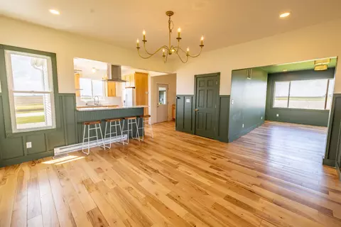 Living - 17846 W 3000 S Rd, Reddick, IL 60961 photo 1 of 3
