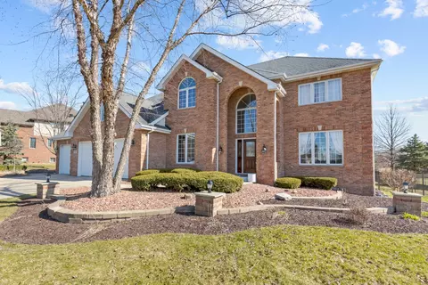 11887 Coquille Dr, Frankfort, IL 60423