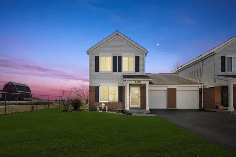 600 Fair Lane Dr, Minooka, IL 60447