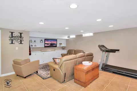 Other - 1832 Albright Ct, Wheaton, IL 60189 photo 3 of 4