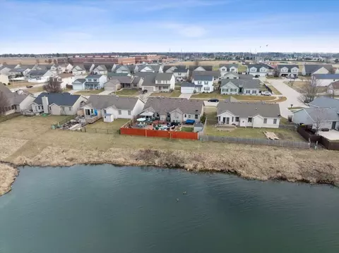 View/Area - 1916 Saltonstall Dr, Normal, IL 61761 photo 1 of 4