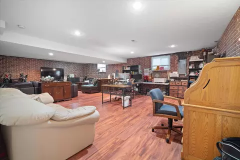 Living - 1916 Saltonstall Dr, Normal, IL 61761 photo 4 of 5