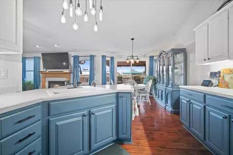 Kitchen - 1916 Saltonstall Dr, Normal, IL 61761 photo 5 of 5