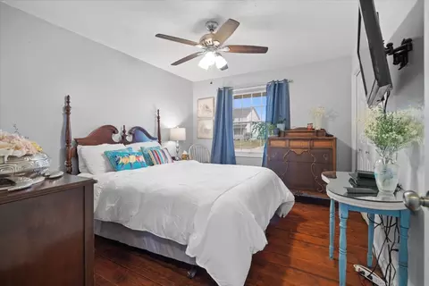 Bedroom - 1916 Saltonstall Dr, Normal, IL 61761 photo 1 of 7