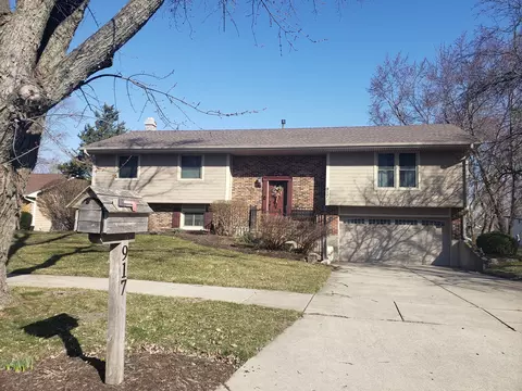 917 North Ave, Batavia, IL 60510