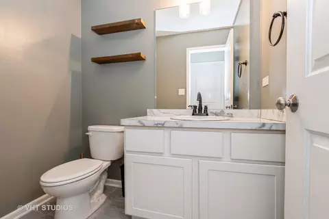 Bath - 441 Tramore Ave, Beecher, IL 60401 photo 1 of 3
