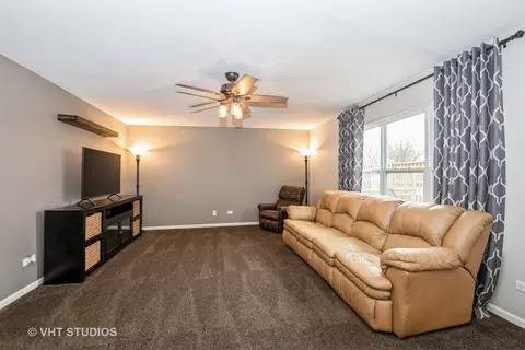 Living - 441 Tramore Ave, Beecher, IL 60401 photo 2 of 3