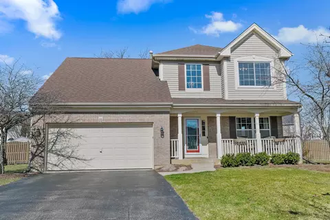 11 Hayward Ct, Lake In The Hills, IL 60156