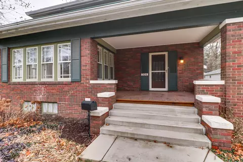 304 W Virginia Ave, Normal, IL 61761 photo 2