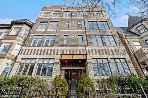 516 W Oakdale Ave #3E, Chicago, IL 60657