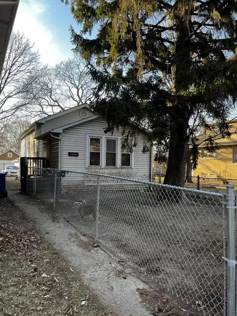 1508 Lincoln St, North Chicago, IL 60064