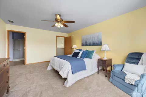 Bedroom - 3135 Reflection Dr, Naperville, IL 60564 photo 2 of 5