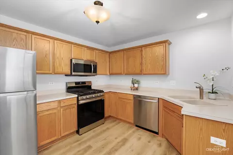 Kitchen - 3135 Reflection Dr, Naperville, IL 60564 photo 1 of 2