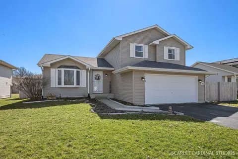 7004 Townsend Blvd, Plainfield, IL 60586