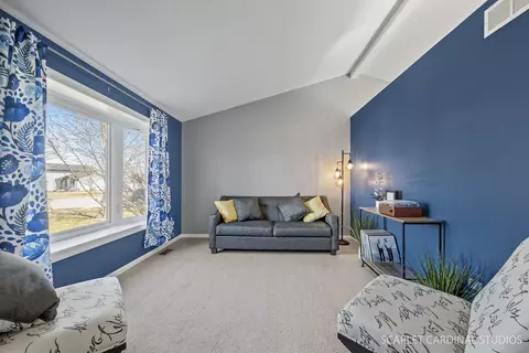 Living - 7004 Townsend Blvd, Plainfield, IL 60586 photo 1 of 3