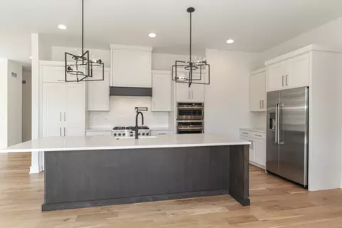 Kitchen - 26305 Cameron Ct, Plainfield, IL 60585 photo 4 of 4