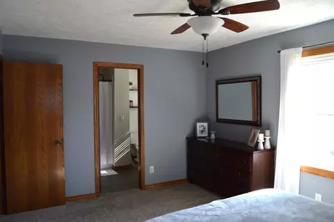 Bedroom - 2417 Anchor Dr, Bloomington, IL 61704 photo 4 of 8