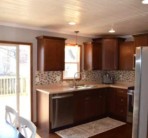 Kitchen - 2417 Anchor Dr, Bloomington, IL 61704 photo 3 of 3