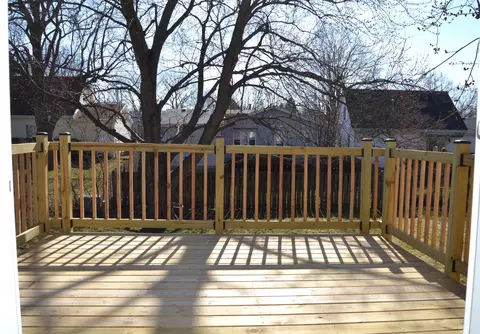 Exterior - 2417 Anchor Dr, Bloomington, IL 61704 photo 3 of 5