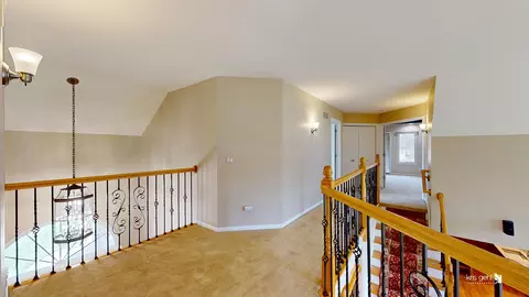 Entry Way - 2581 Sutton Ln, Aurora, IL 60502 photo 2 of 4
