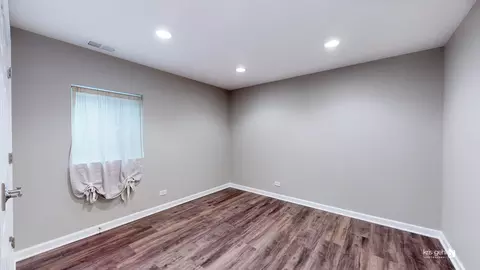 Other - 2581 Sutton Ln, Aurora, IL 60502 photo 33 of 42