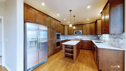 Other - 2581 Sutton Ln, Aurora, IL 60502 photo 15 of 42
