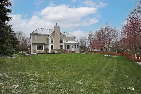 Exterior - 2581 Sutton Ln, Aurora, IL 60502 photo 5 of 5