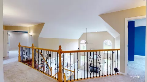 Entry Way - 2581 Sutton Ln, Aurora, IL 60502 photo 3 of 4