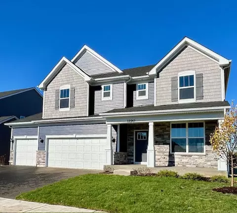 1190 Slade Rd, South Elgin, IL 60177