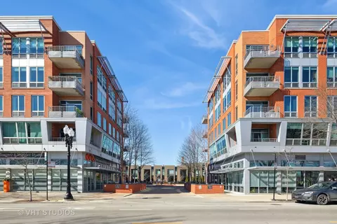 4814 N Clark St #506, Chicago, IL 60640