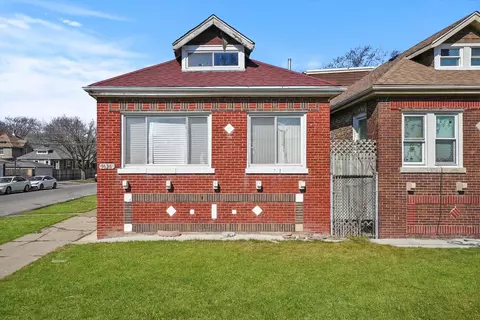 3656 W 65th St, Chicago, IL 60629