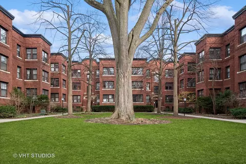 1119 Maple Ave #2E, Evanston, IL 60202