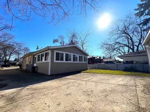 16554 Hermitage Ave, Markham, IL 60428 photo 18