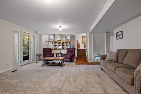 Other - 15301 Pine Dr, Oak Forest, IL 60452 photo 4 of 6