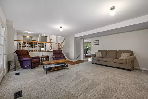 Other - 15301 Pine Dr, Oak Forest, IL 60452 photo 2 of 6