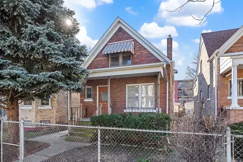 1118 N Spaulding Ave, Chicago, IL 60651
