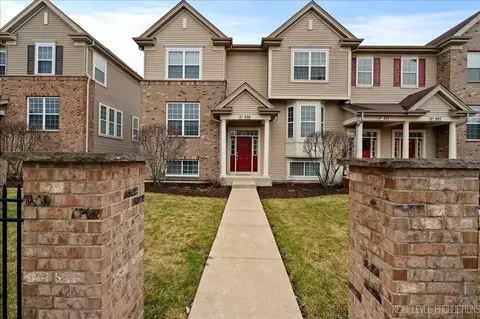 n295 Ford Drive, Geneva, IL 60134