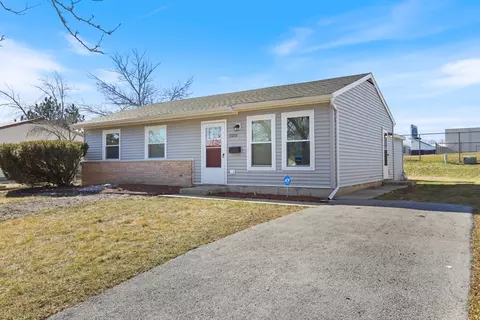 17220 Peach Grove Ln, Hazel Crest, IL 60429
