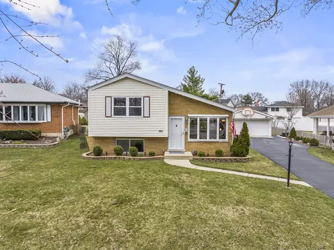 1013 S Norbury Ave, Lombard, IL 60148