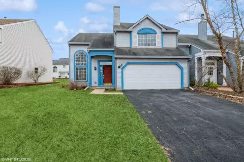 19 E Country Walk Dr #19, Round Lake Beach, IL 60073