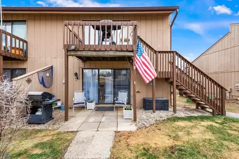 41 Bermuda Colony #4, Fox Lake, IL 60020
