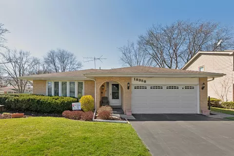 18358 May St, Homewood, IL 60430