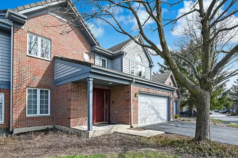 143 Easton Pl #143, Burr Ridge, IL 60527