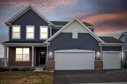 1209 Farmer Cir, South Elgin, IL 60177